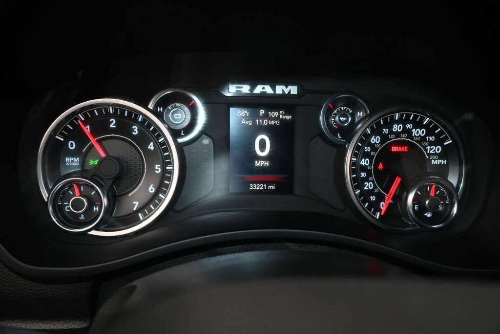 Used 2024 RAM 2500 Tradesman w/ Chrome Appearance Group AWD/4WD image 25