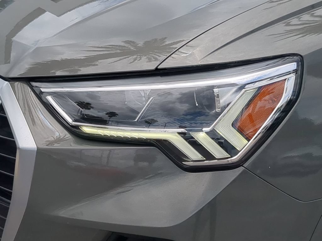 Used 2024 Audi Q3 2.0T Premium AWD/4WD image 7