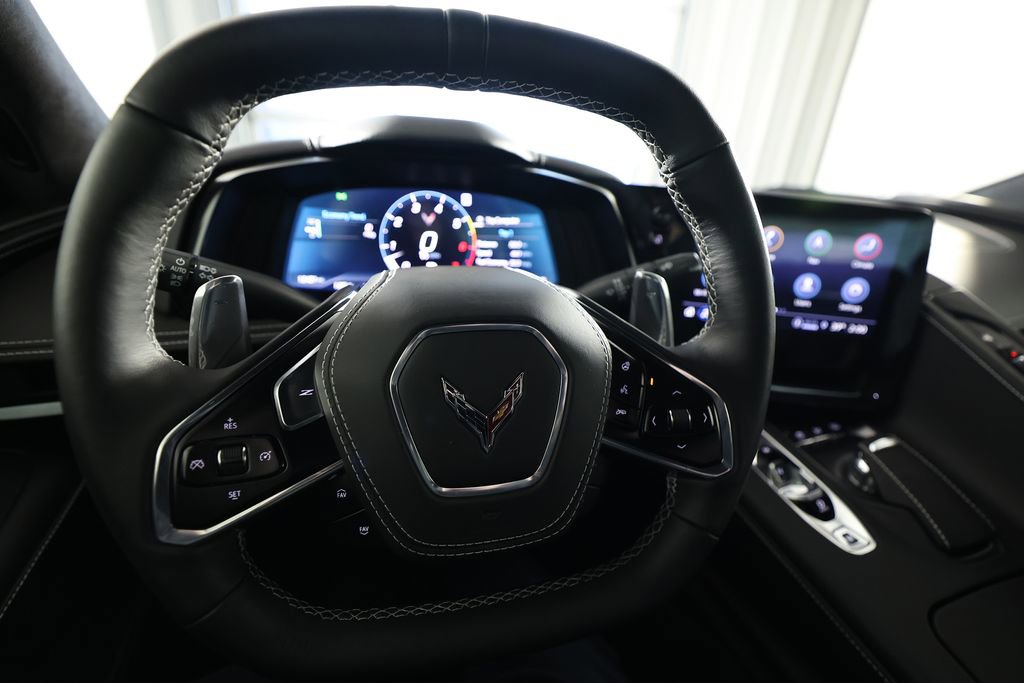 Used 2023 Chevrolet Corvette Stingray w/ Stealth Interior Trim Package image 15