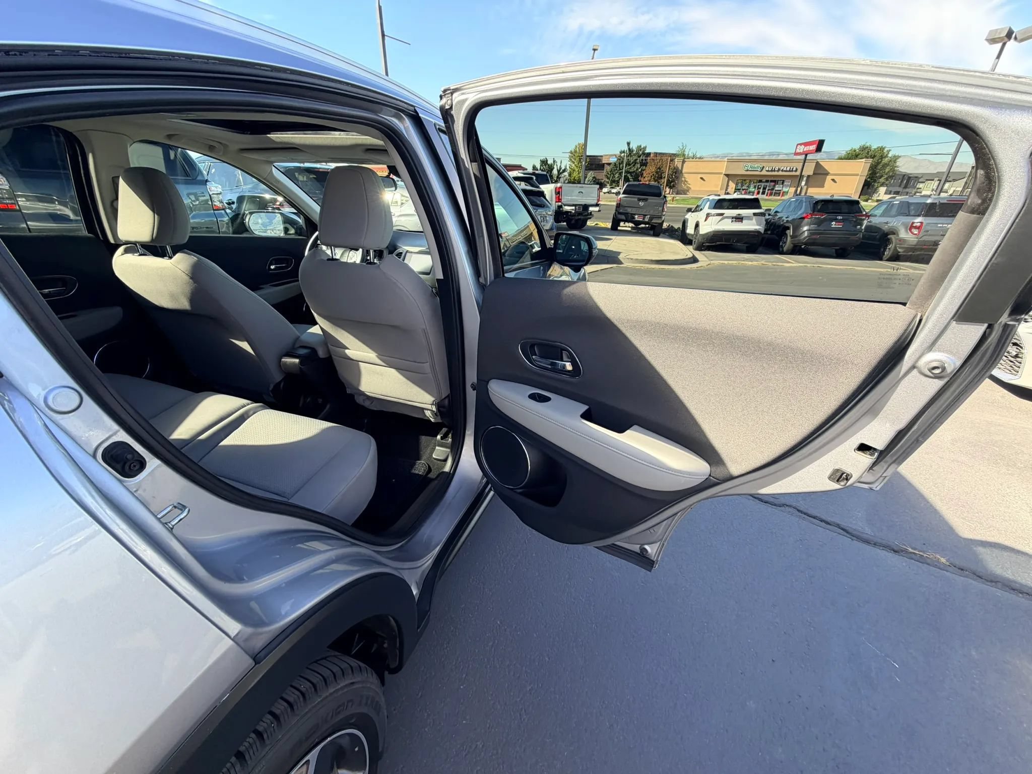 Used 2021 Honda HR-V EX image 19