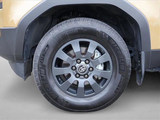 Used 2024 Toyota Land Cruiser image 29