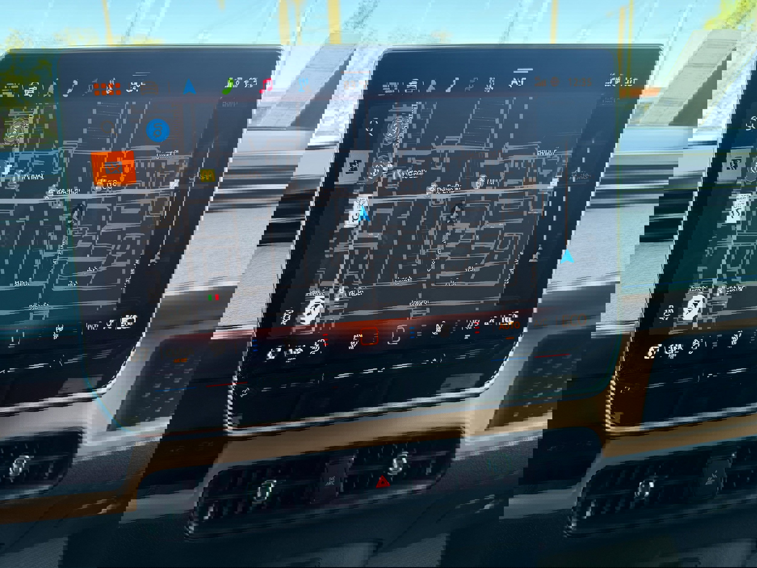 New 2025 Volkswagen ID. Buzz Pro S image 22