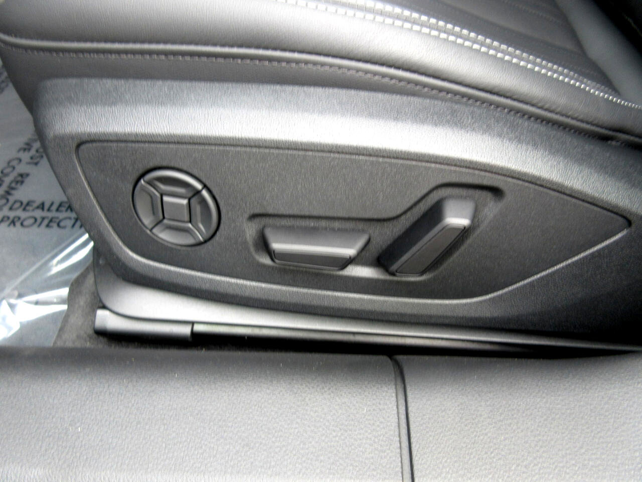 Used 2025 Audi A6 2.0T Premium w/ Convenience Plus Package image 7