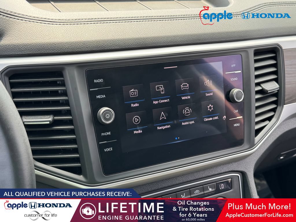 Used 2021 Volkswagen Atlas SE w/ Panoramic Sunroof Package AWD/4WD image 14