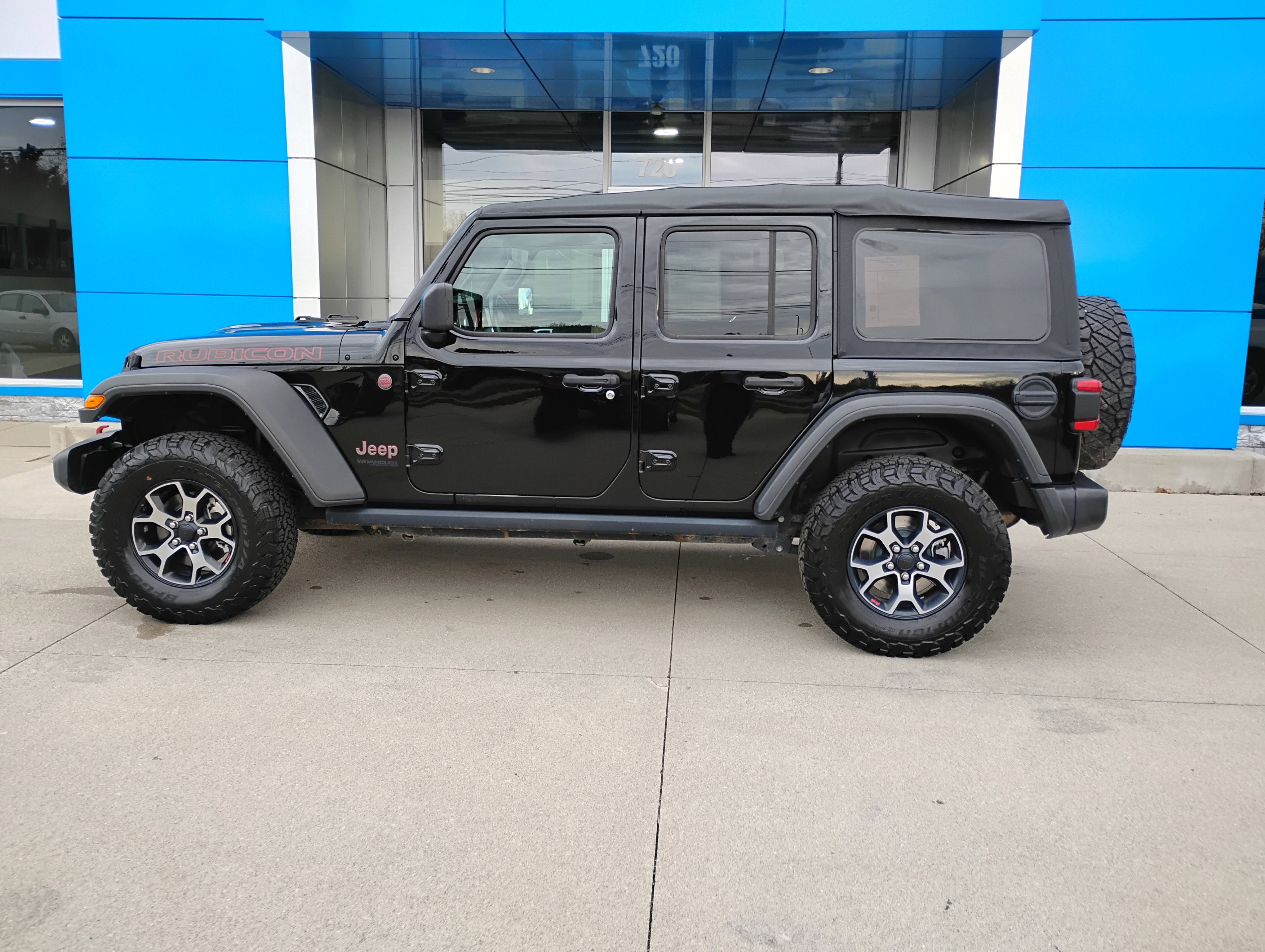 Used 2018 Jeep Wrangler Unlimited Rubicon image 31