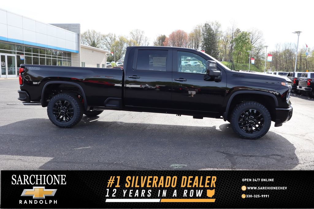 New 2026 Chevrolet Silverado 3500 LT AWD/4WD image 1