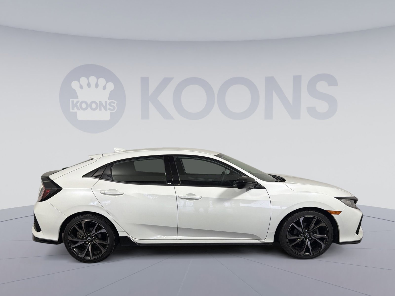Used 2017 Honda Civic Sport image 8