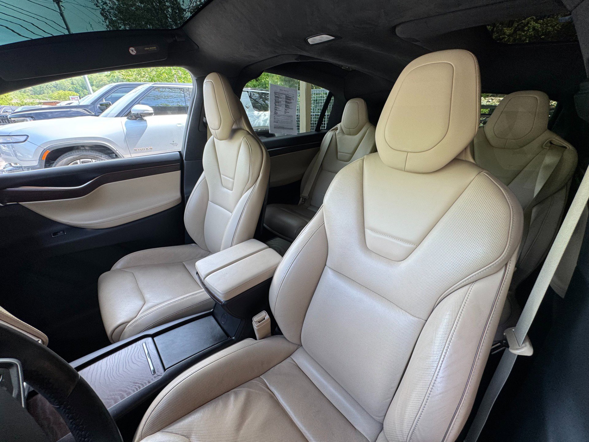 Used 2016 Tesla Model X Performance image 18