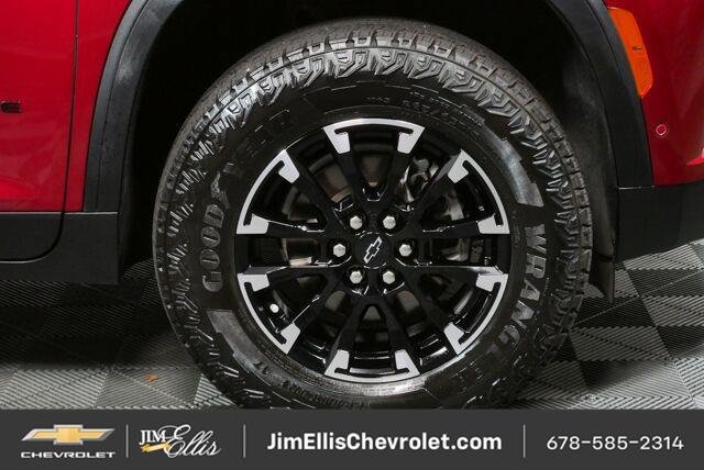 Used 2024 Chevrolet Traverse Z71 w/ Enhanced Driving Package AWD/4WD image 36