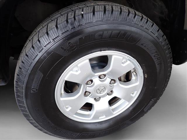 Used 2006 Toyota Tacoma 4x4 Access Cab V6 image 7