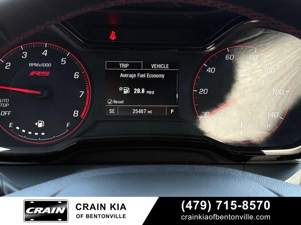 Used 2025 Chevrolet Trax RS FWD image 14