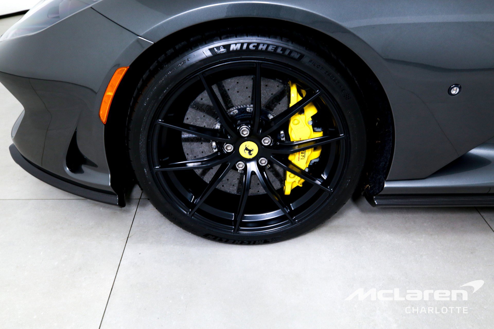Used 2021 Ferrari 812 GTS RWD image 31