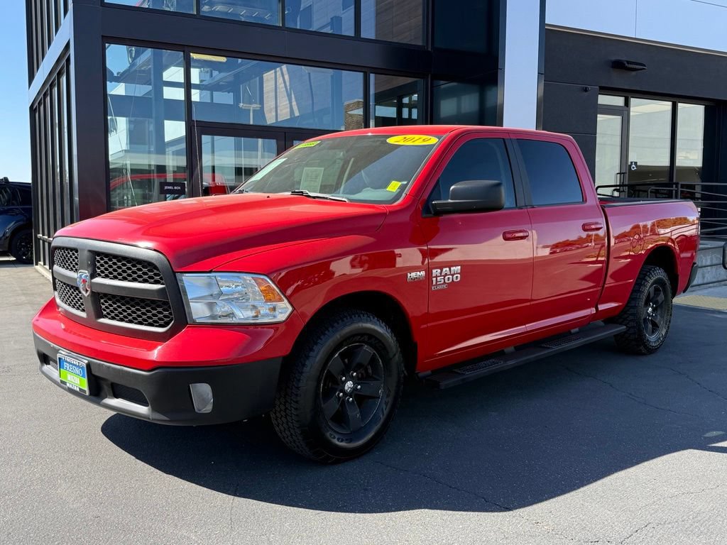 Used 2019 RAM 1500 Classic SLT RWD image 4