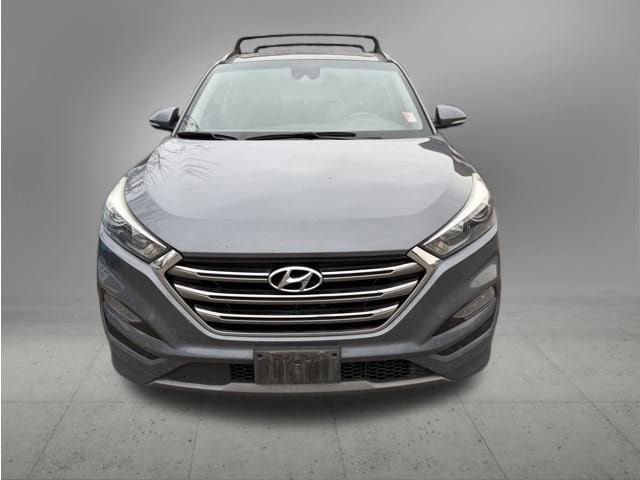 Used 2016 Hyundai Tucson Limited w/ Option Group 03 AWD/4WD image 2