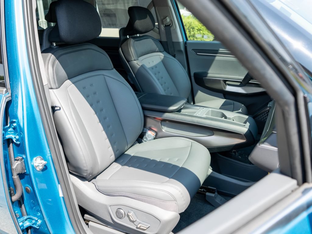 New 2026 Kia EV9 Wind AWD/4WD image 9