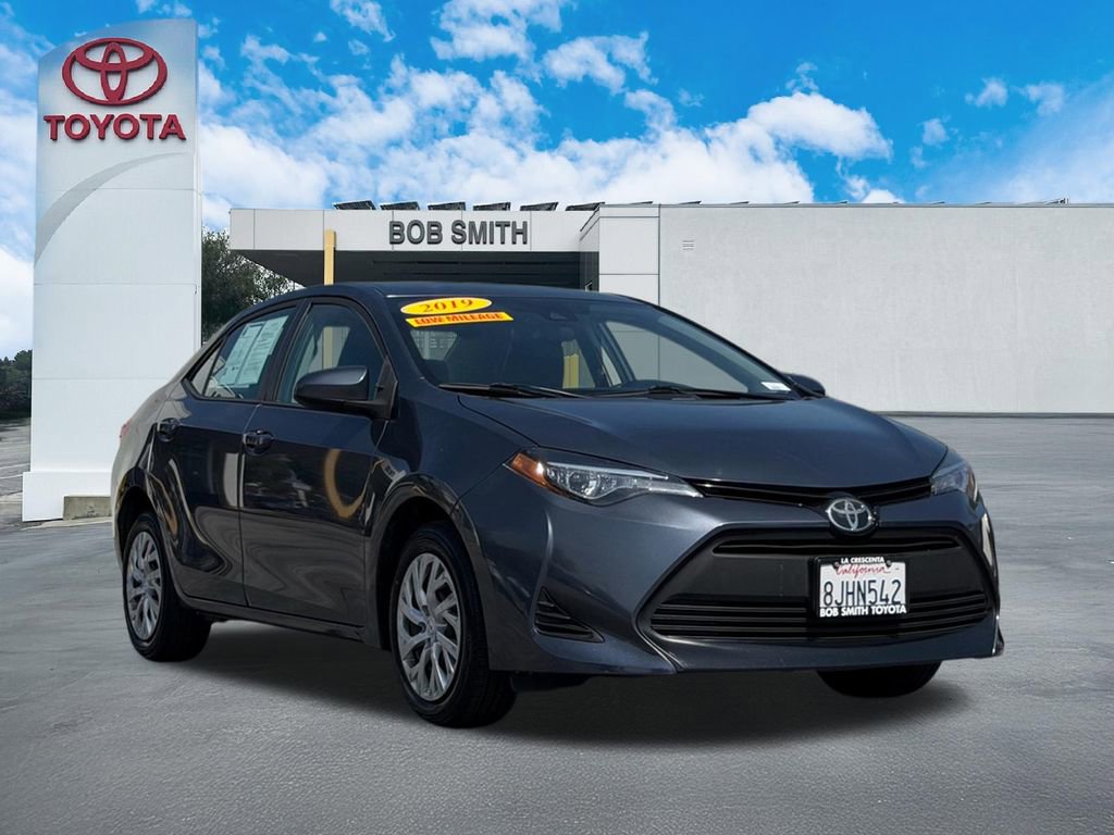 Used 2019 Toyota Corolla LE w/ Carpet Mat Package (TMS) image 4
