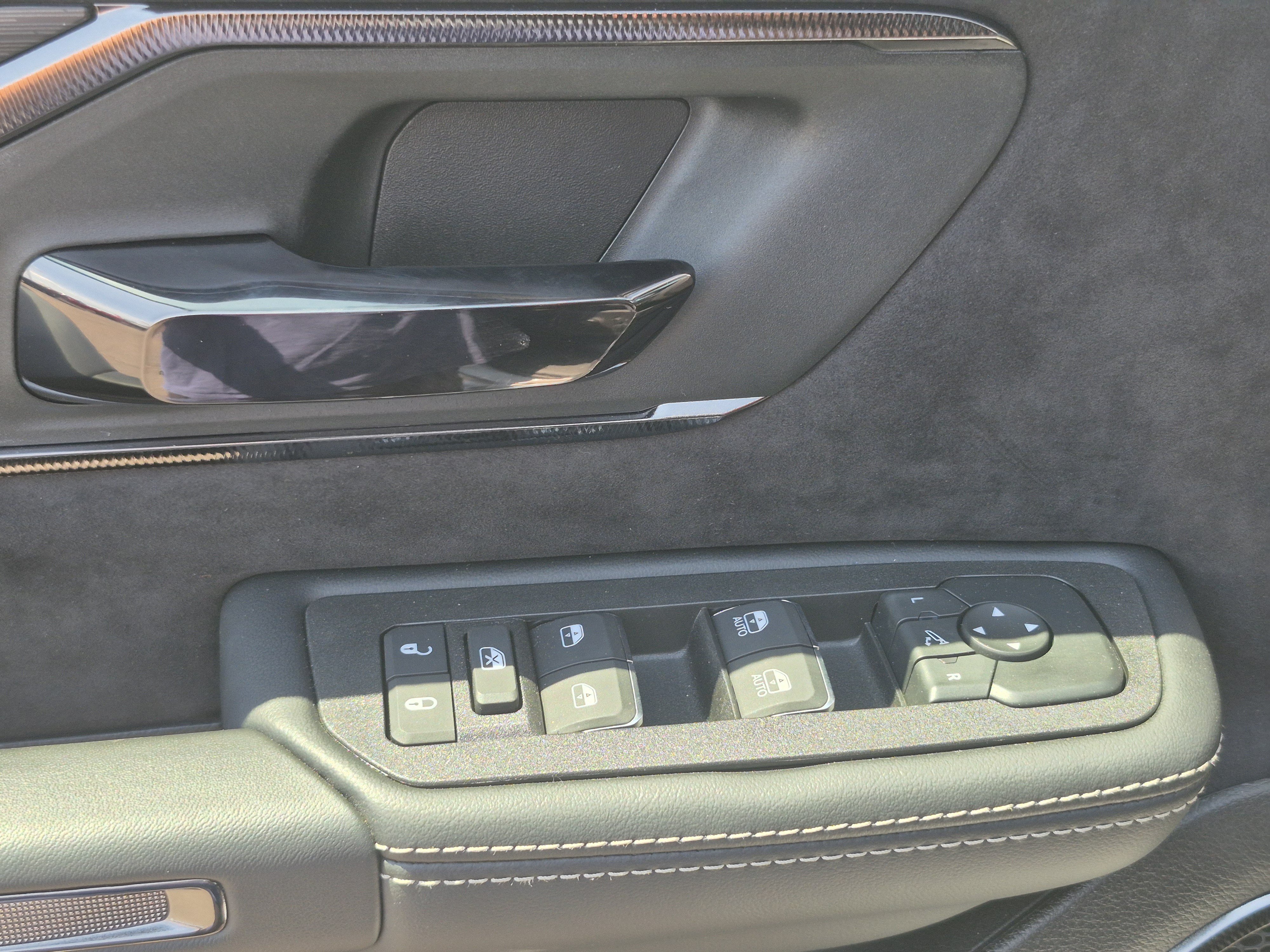 New 2026 RAM 1500 RHO AWD/4WD image 8