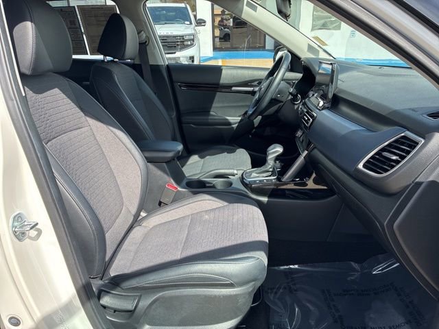 Used 2023 Kia Seltos S w/ Navigation Package image 26