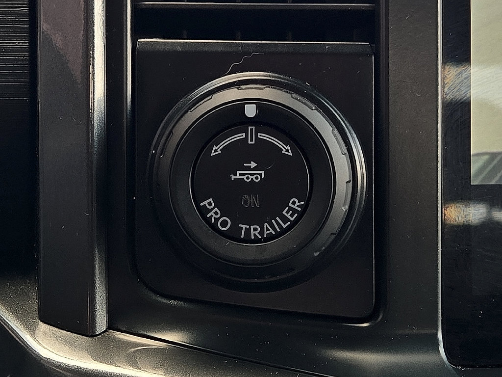 Used 2022 Ford F150 XLT w/ Equipment Group 302A High AWD/4WD image 14