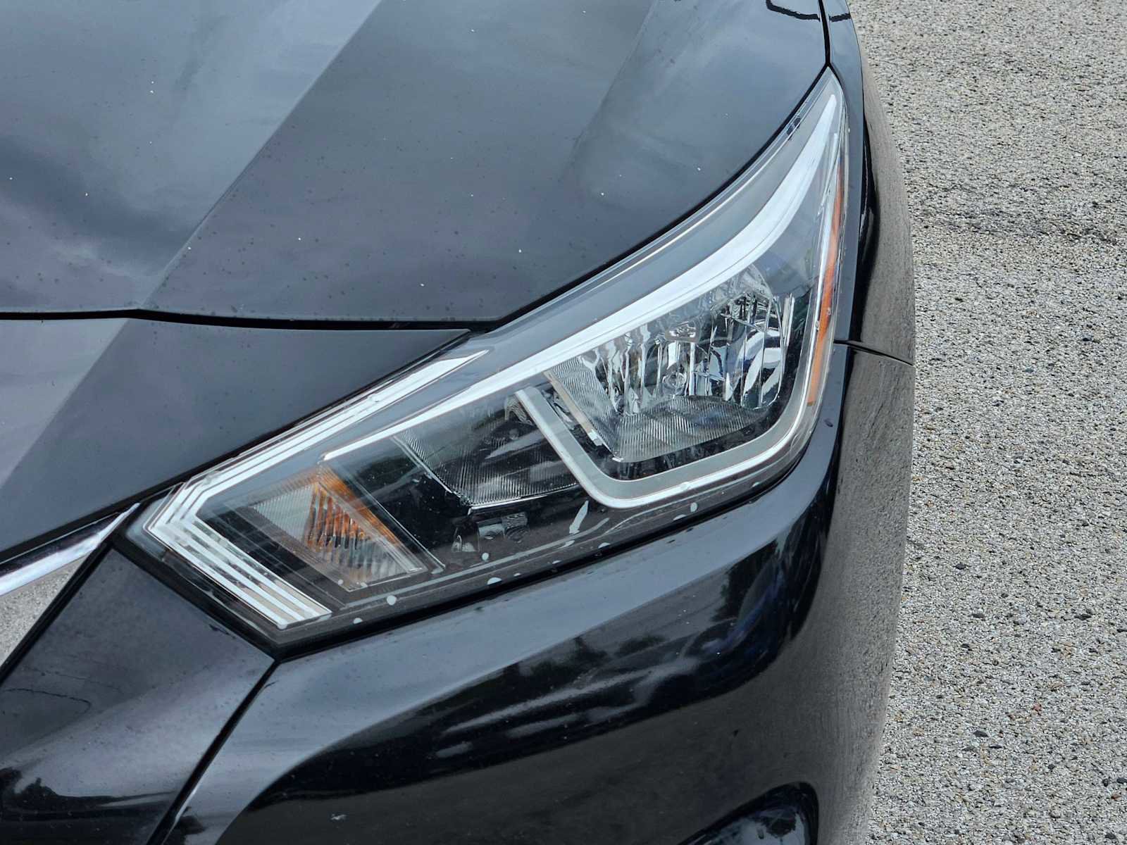 Used 2021 Nissan Versa S image 11