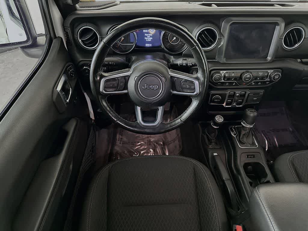 Used 2021 Jeep Wrangler Unlimited Sahara AWD/4WD image 10