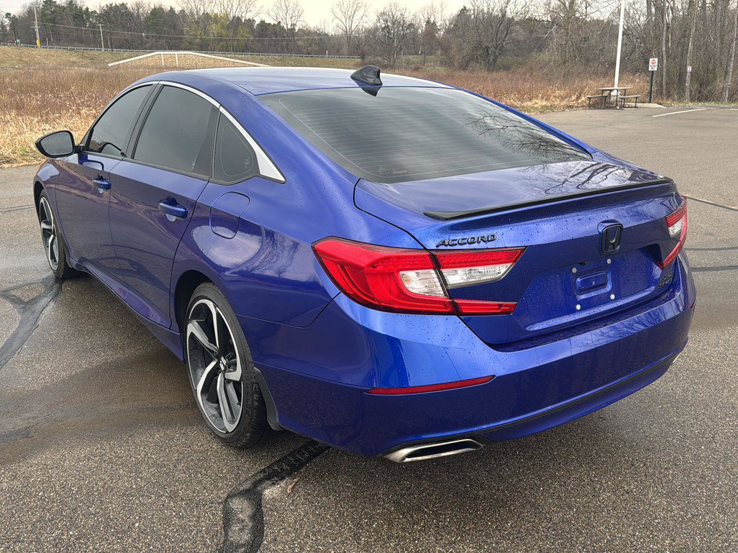 Used 2022 Honda Accord Sport image 3