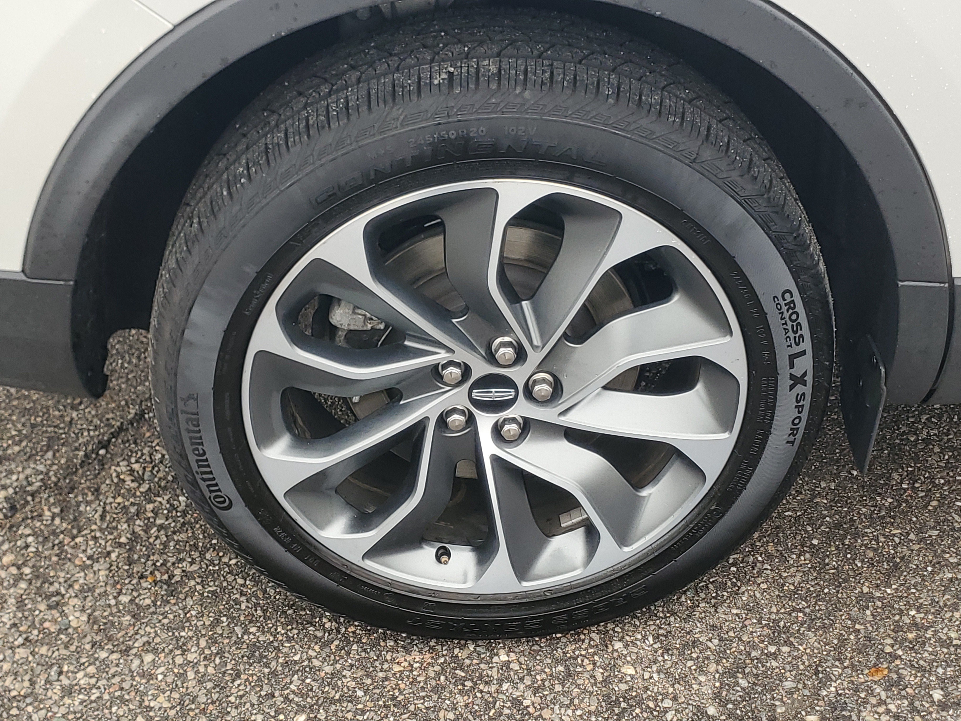 Certified 2023 Lincoln Nautilus Reserve AWD/4WD image 7
