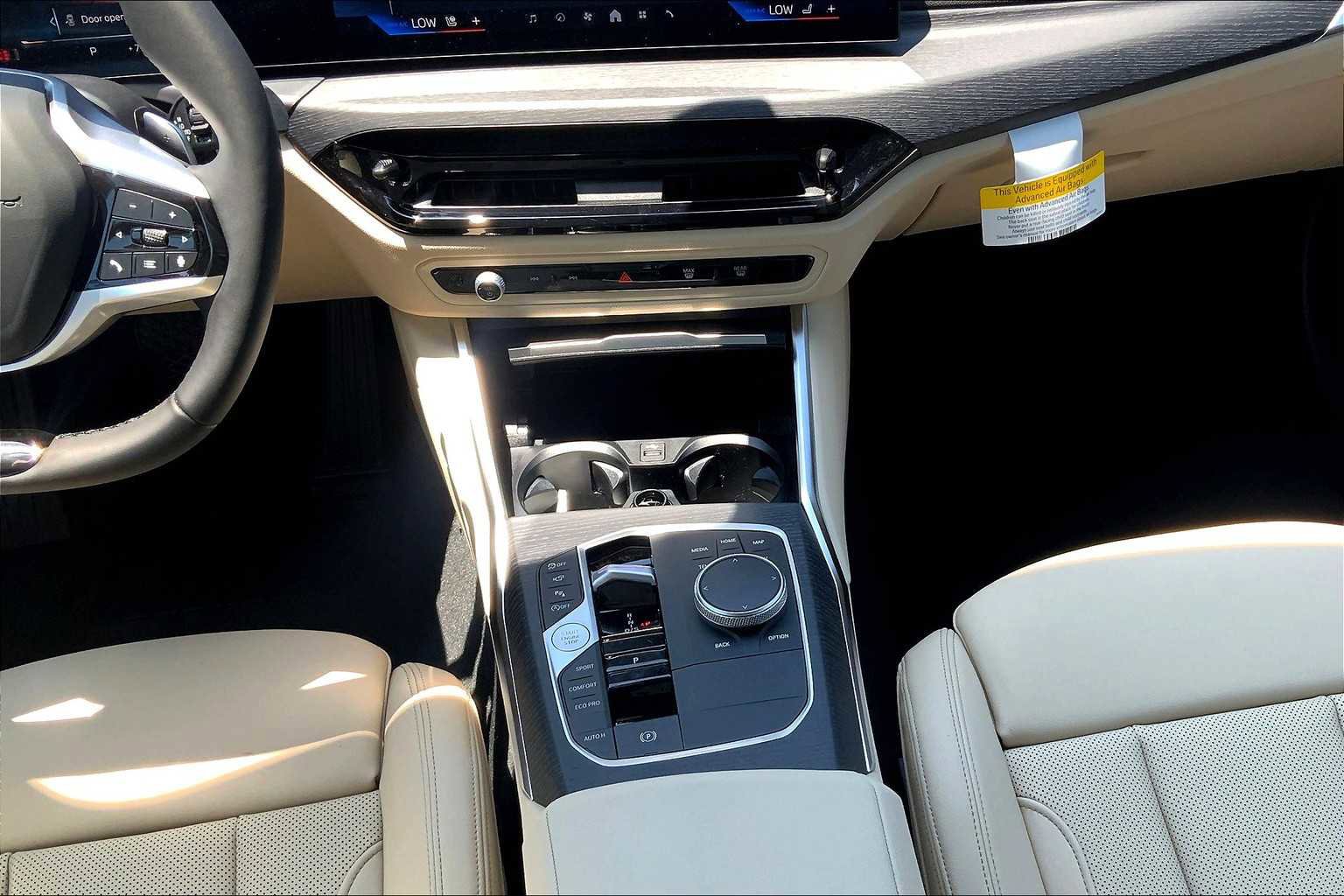 Used 2025 BMW 330i Sedan w/ Convenience Package image 8