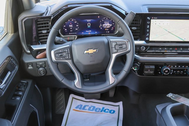New 2026 Chevrolet Silverado 1500 LT w/ Convenience Package II image 14