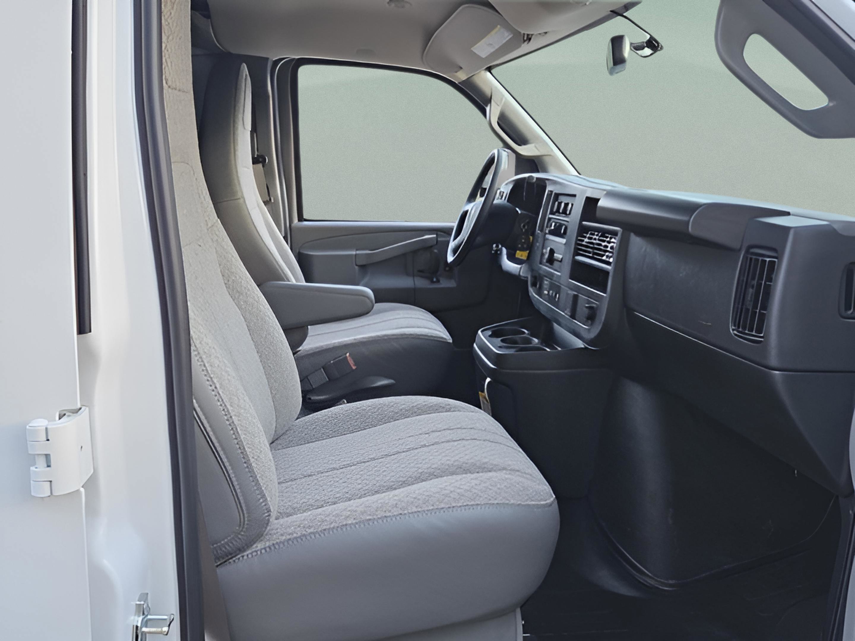 New 2025 Chevrolet Express 2500 w/ Driver Convenience Package image 10