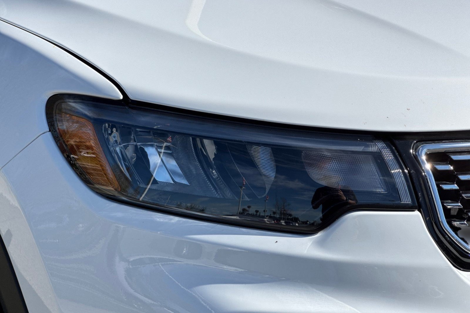 Used 2025 Jeep Compass Limited image 9