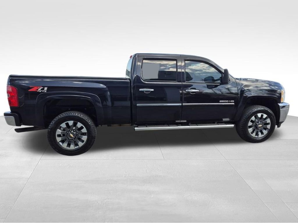 Used 2013 Chevrolet Silverado 2500 LTZ w/ LTZ Plus Package image 10