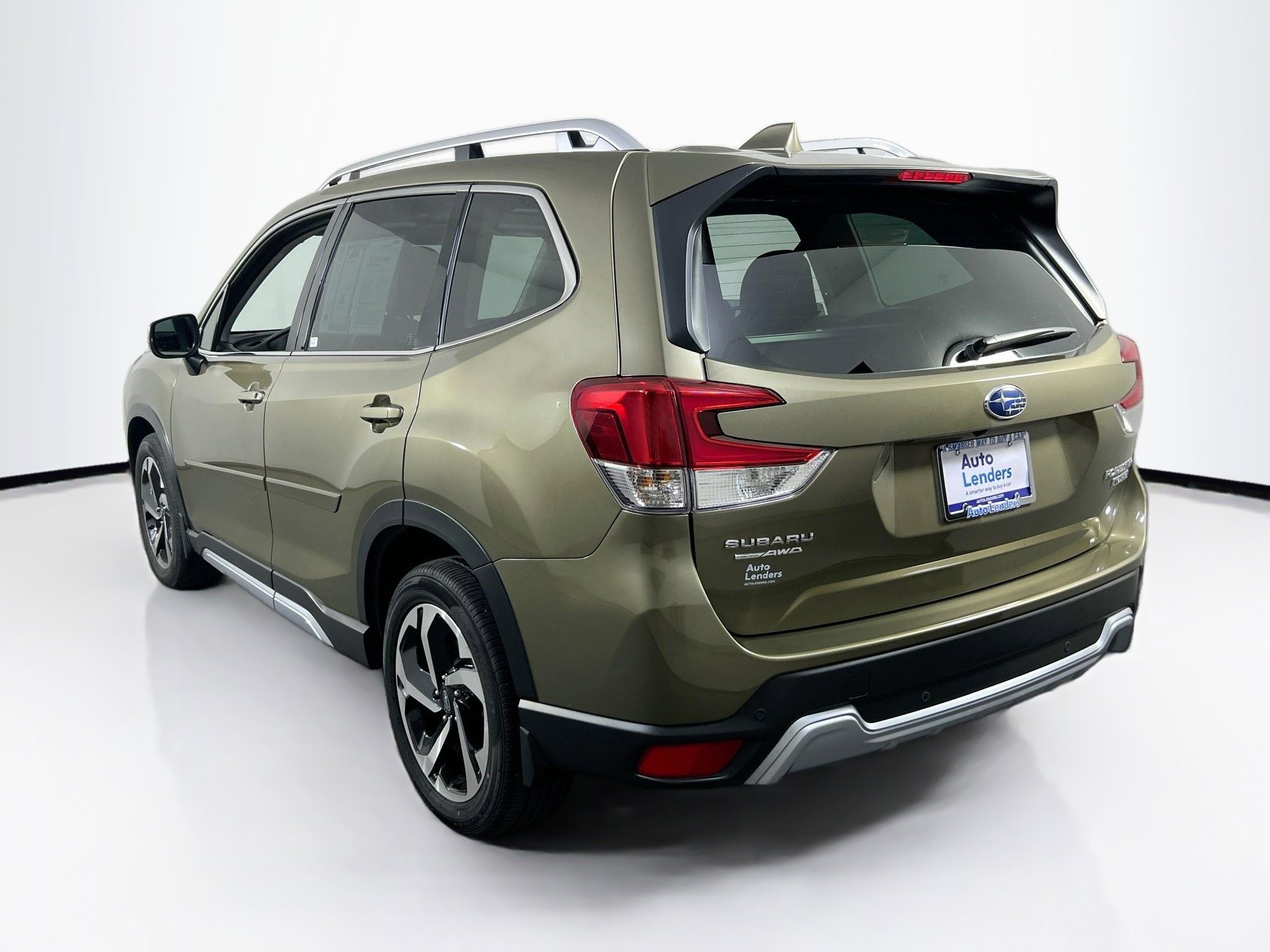 Used 2022 Subaru Forester Touring image 7