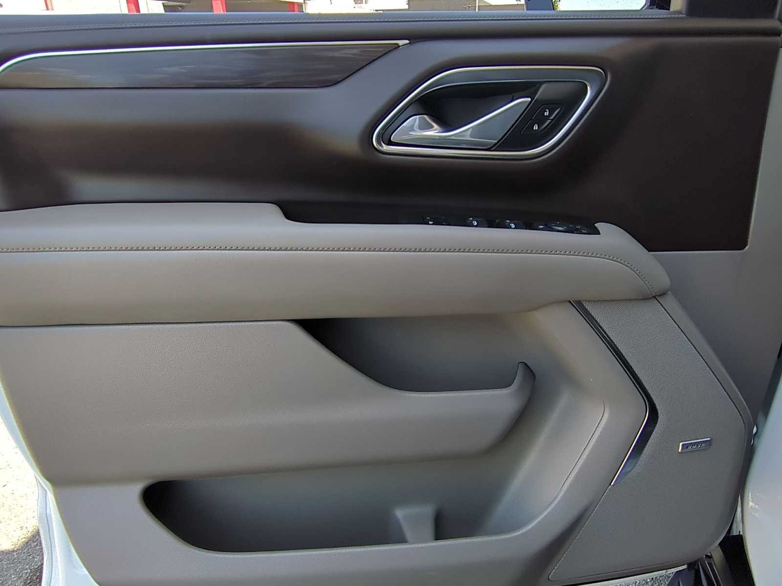 Used 2024 Chevrolet Tahoe LT RWD image 10