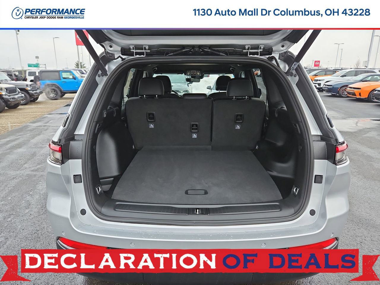 New 2026 Jeep Grand Cherokee Laredo image 11