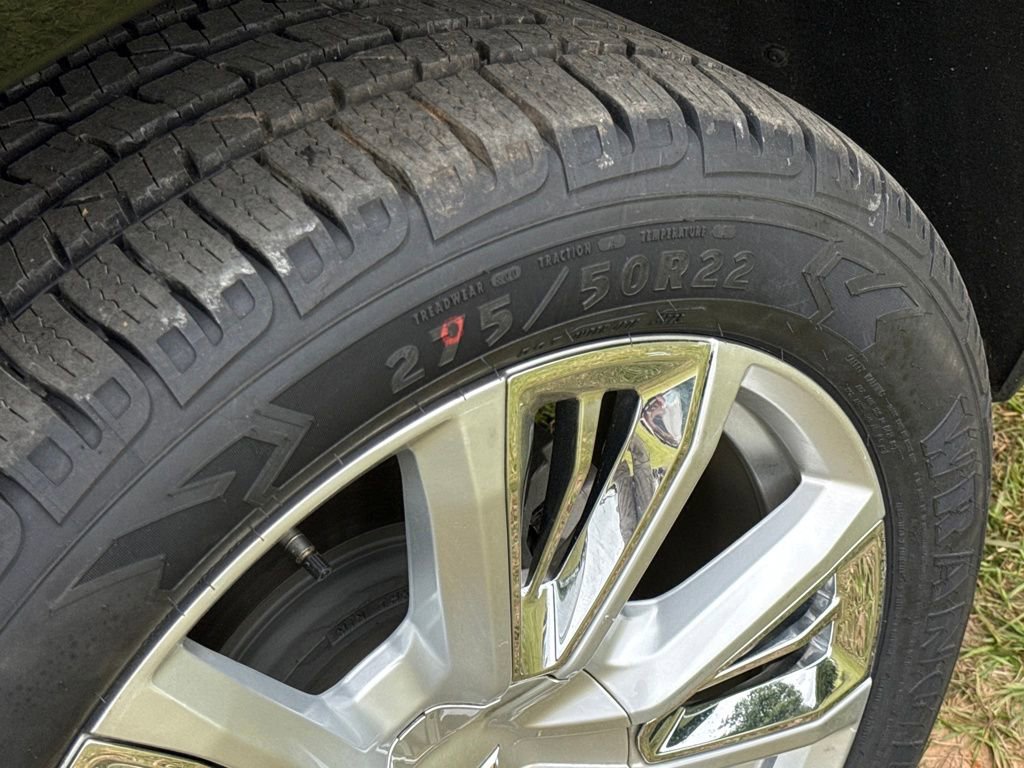 Used 2021 Chevrolet Suburban High Country image 59