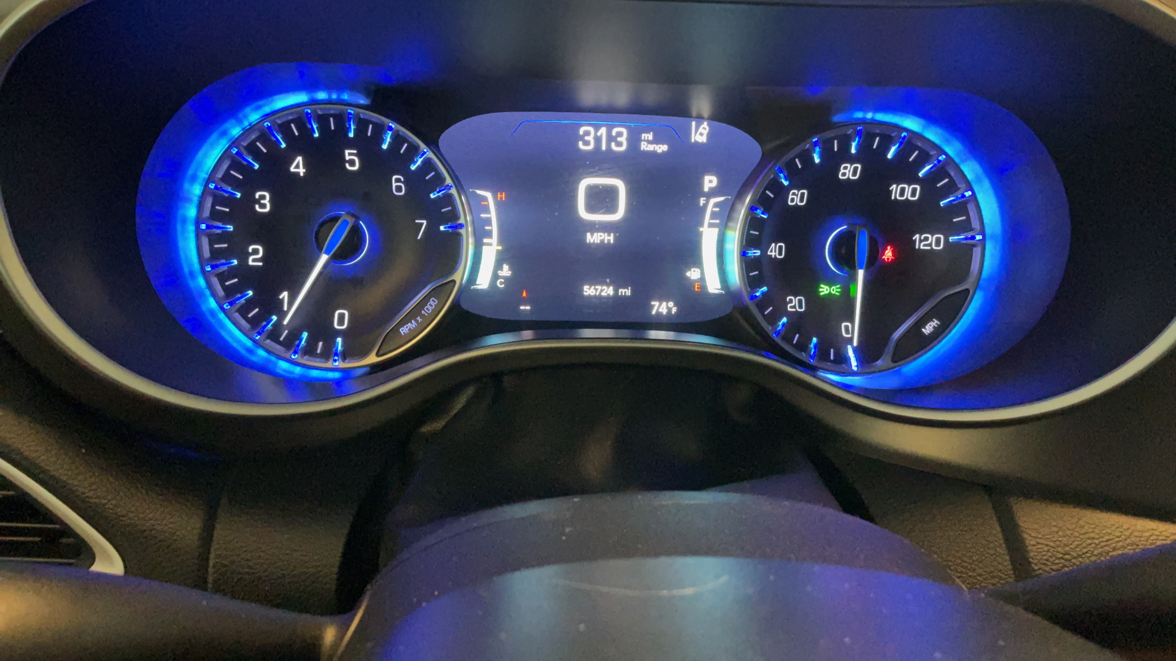 Used 2024 Chrysler Pacifica Touring-L FWD image 9