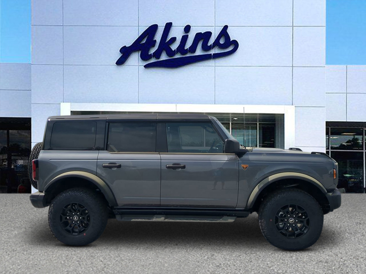 New 2026 Ford Bronco Badlands image 1