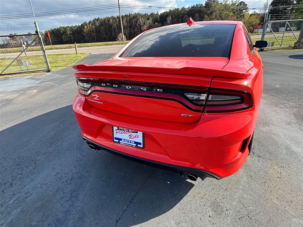 Used 2022 Dodge Charger GT RWD image 4