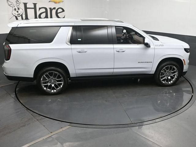 New 2026 Chevrolet Suburban High Country AWD/4WD image 18