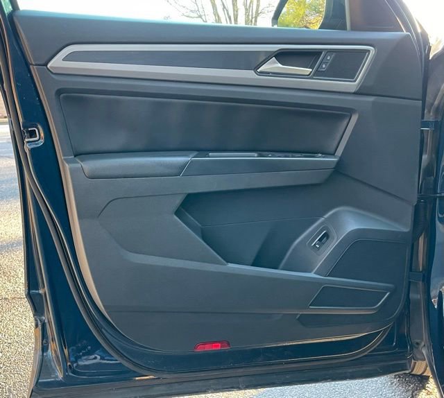 Used 2021 Volkswagen Atlas SE w/ Panoramic Sunroof Package image 13