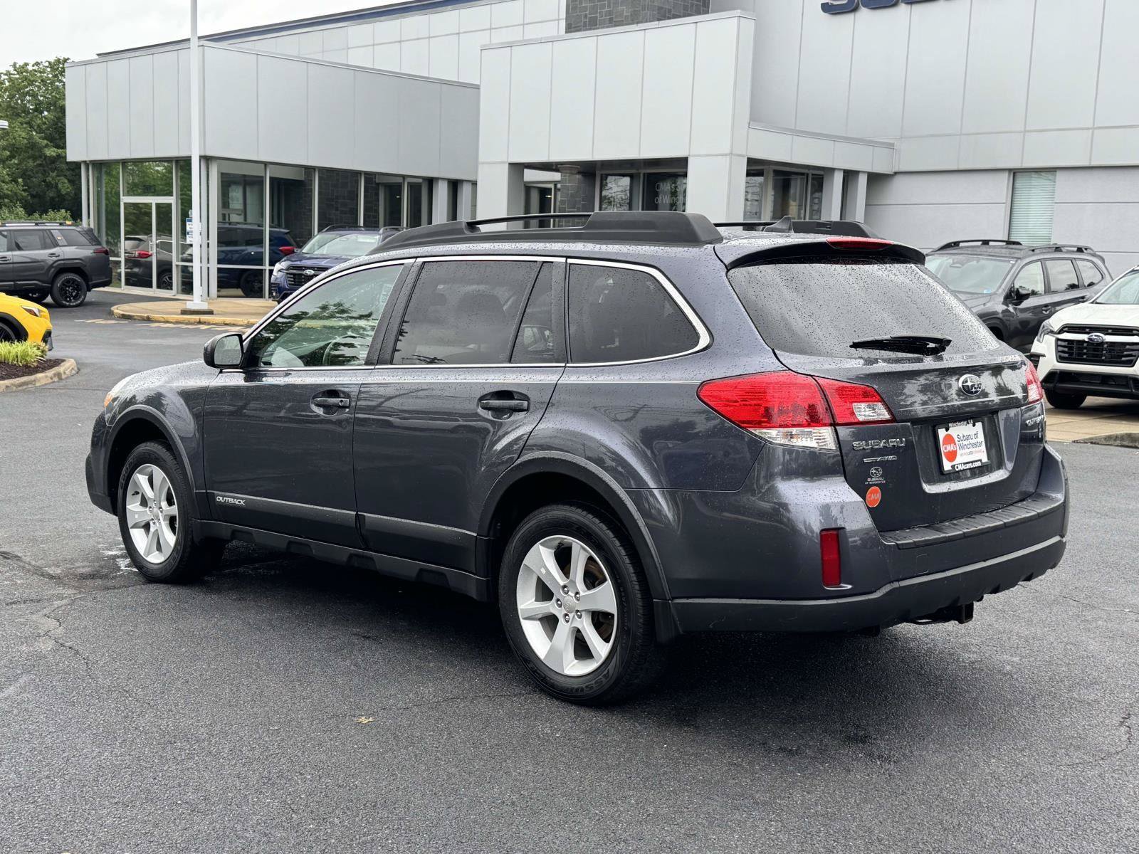 Used 2014 Subaru Outback 2.5i Premium w/ Popular Package #2 AWD/4WD image 4