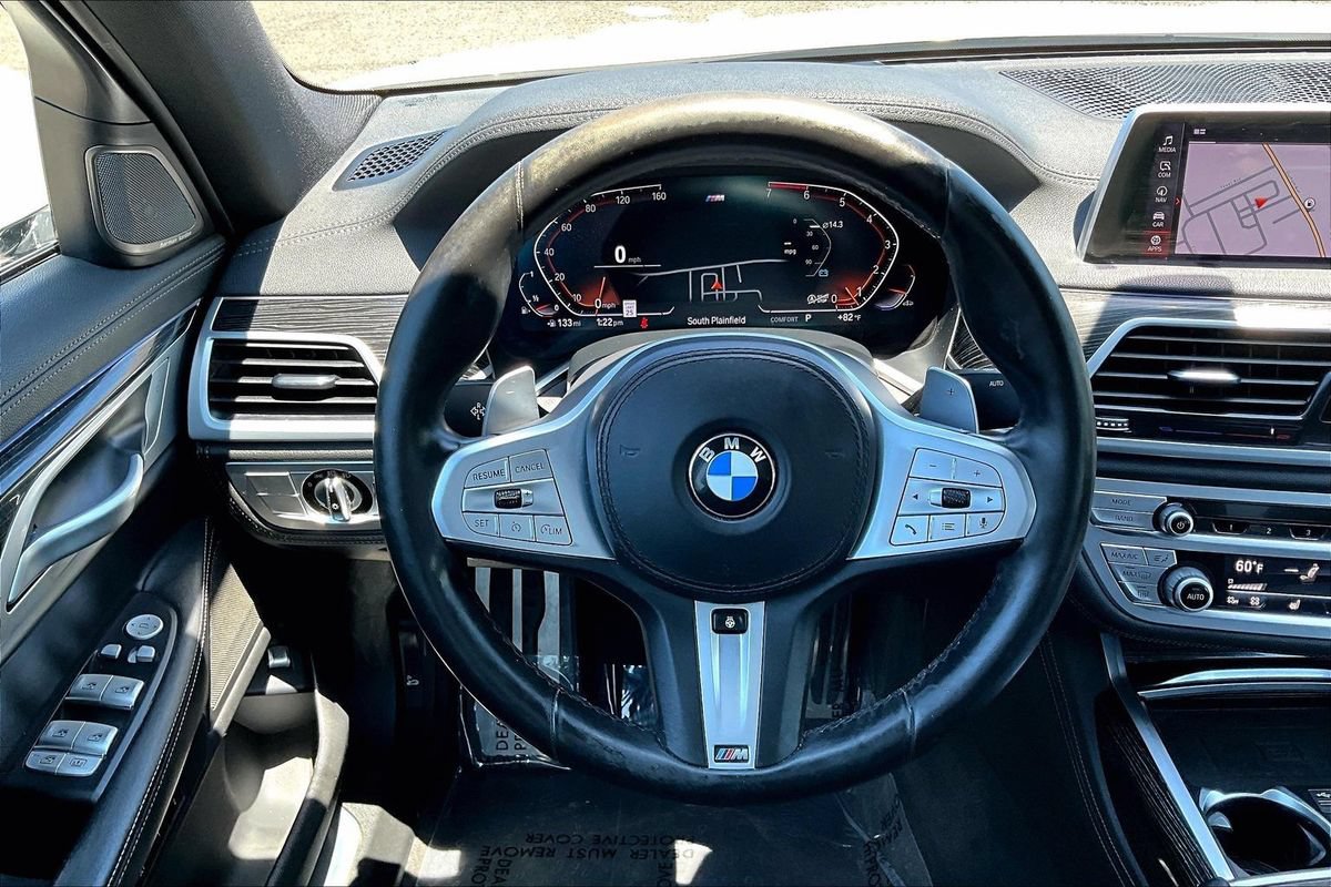 Used 2021 BMW 750i xDrive w/ M Sport Package AWD/4WD image 20