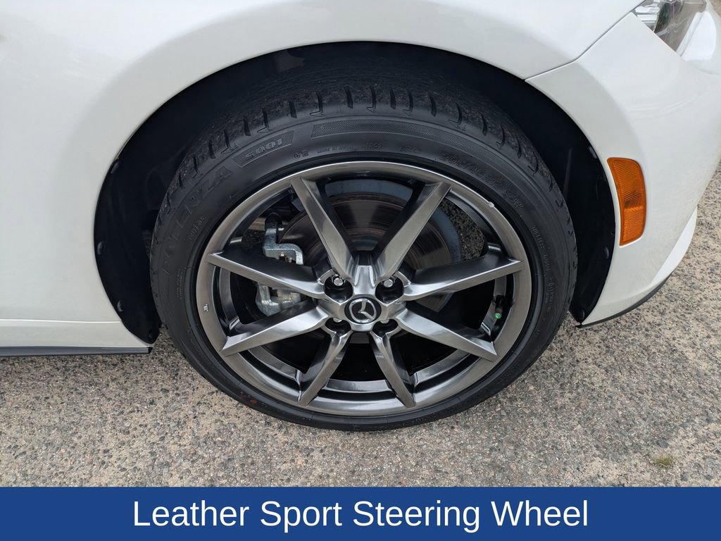 Certified 2022 MAZDA MX-5 Miata RF Grand Touring w/ Weather Package RWD image 11