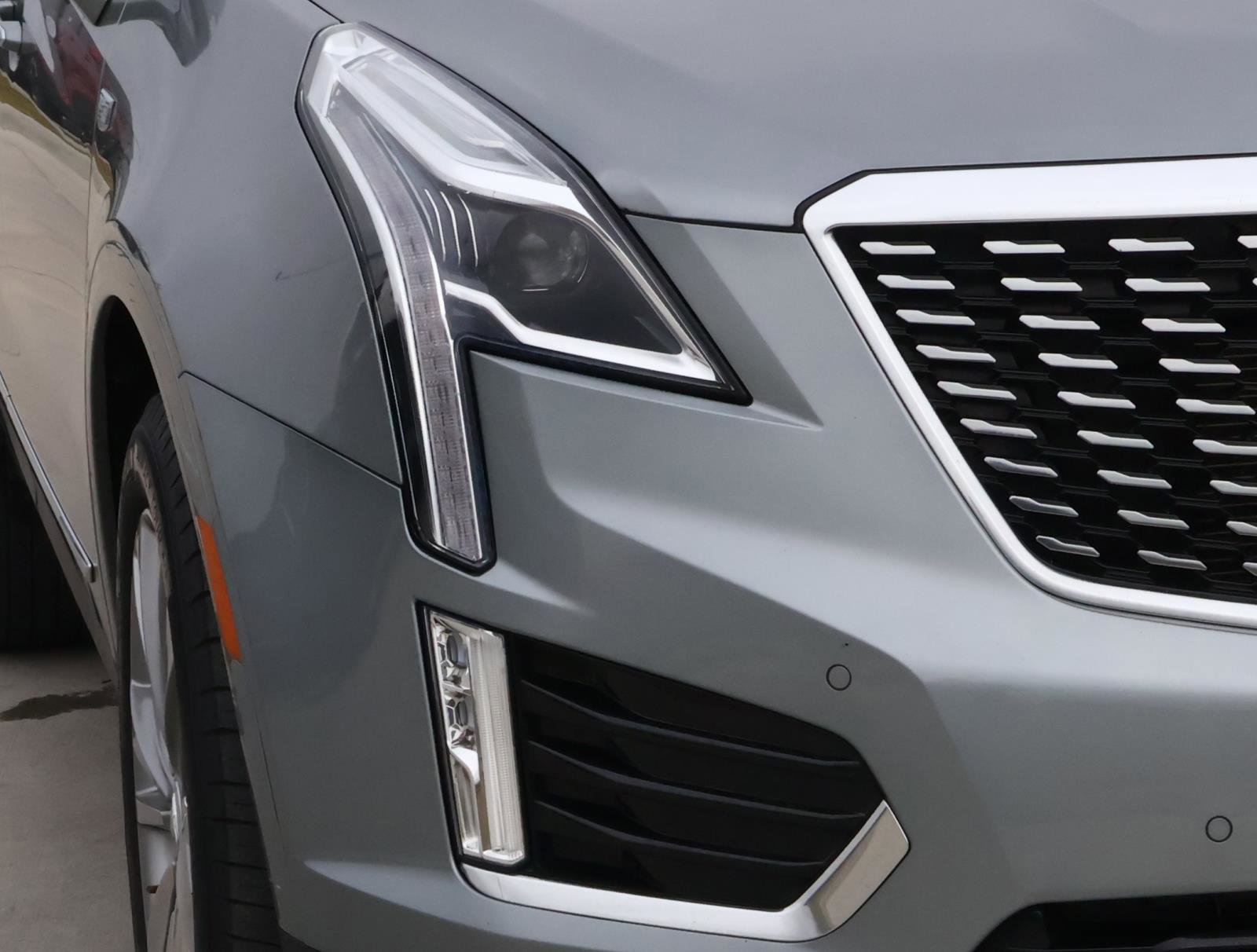 Certified 2024 Cadillac XT5 Premium Luxury image 9