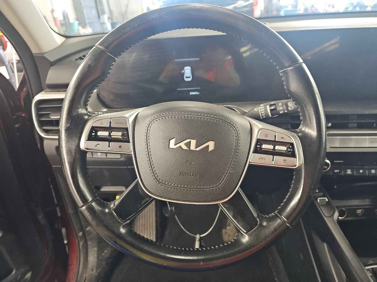 Used 2023 Kia Telluride S AWD/4WD image 8