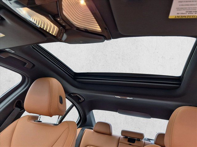 Used 2026 BMW 330i xDrive Sedan w/ M Sport Package AWD/4WD image 16