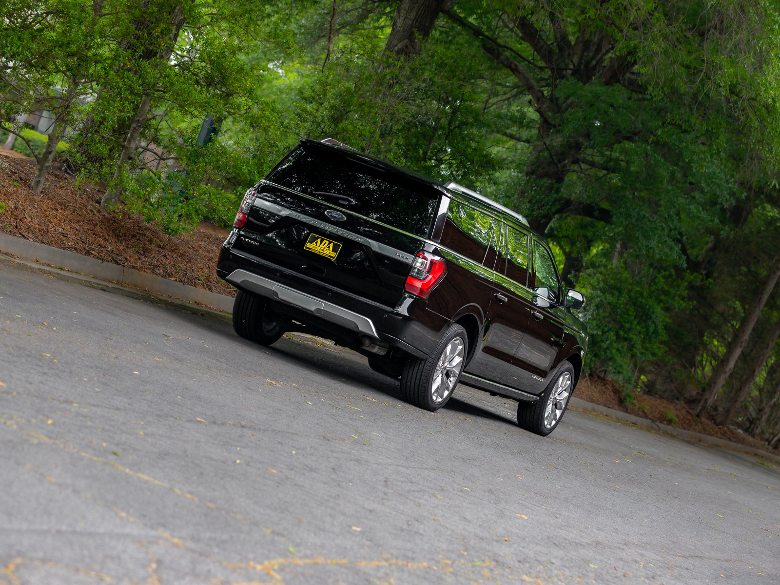 Used 2018 Ford Expedition Max Platinum AWD/4WD image 48
