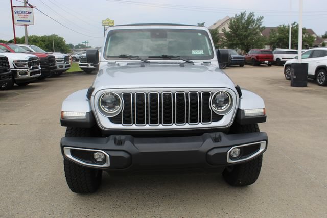 Used 2024 Jeep Wrangler Unlimited Sahara w/ Technology Group AWD/4WD image 8