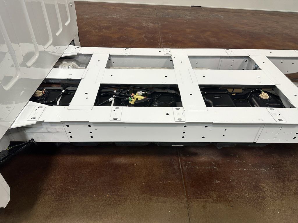 Used 2023 Ford Transit 350 DRW AWD image 50